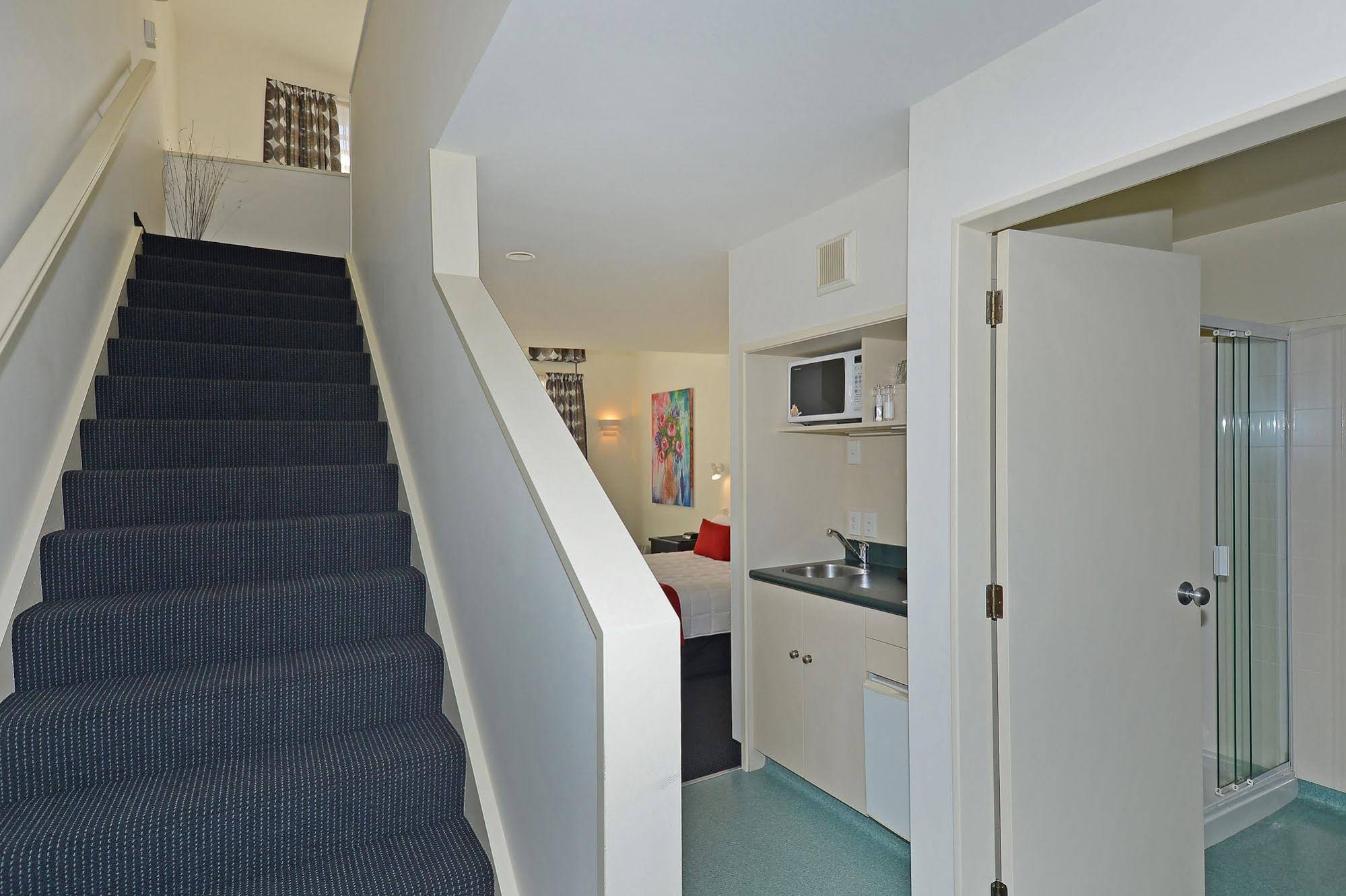 Totara Lodge