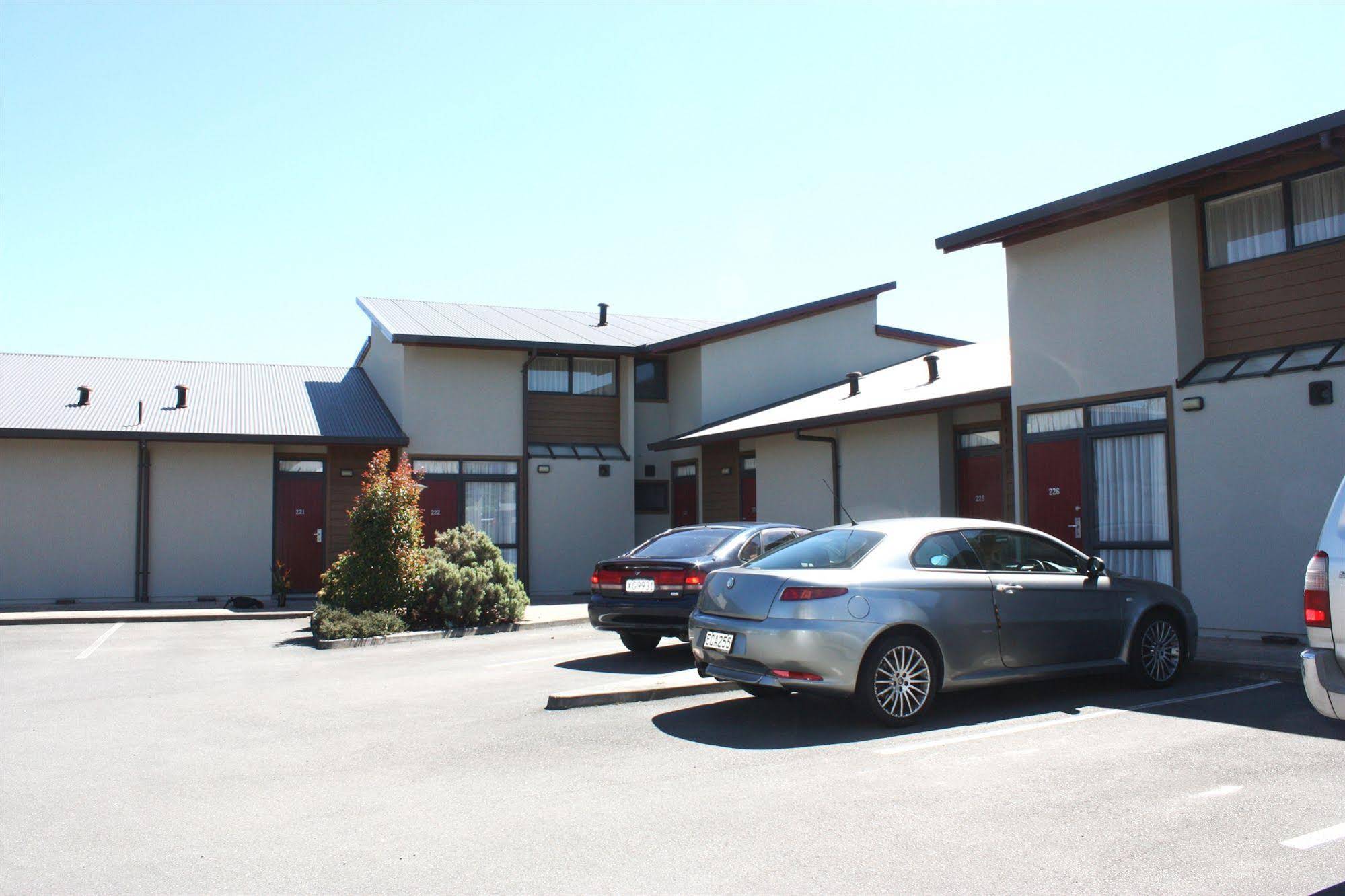 Totara Lodge