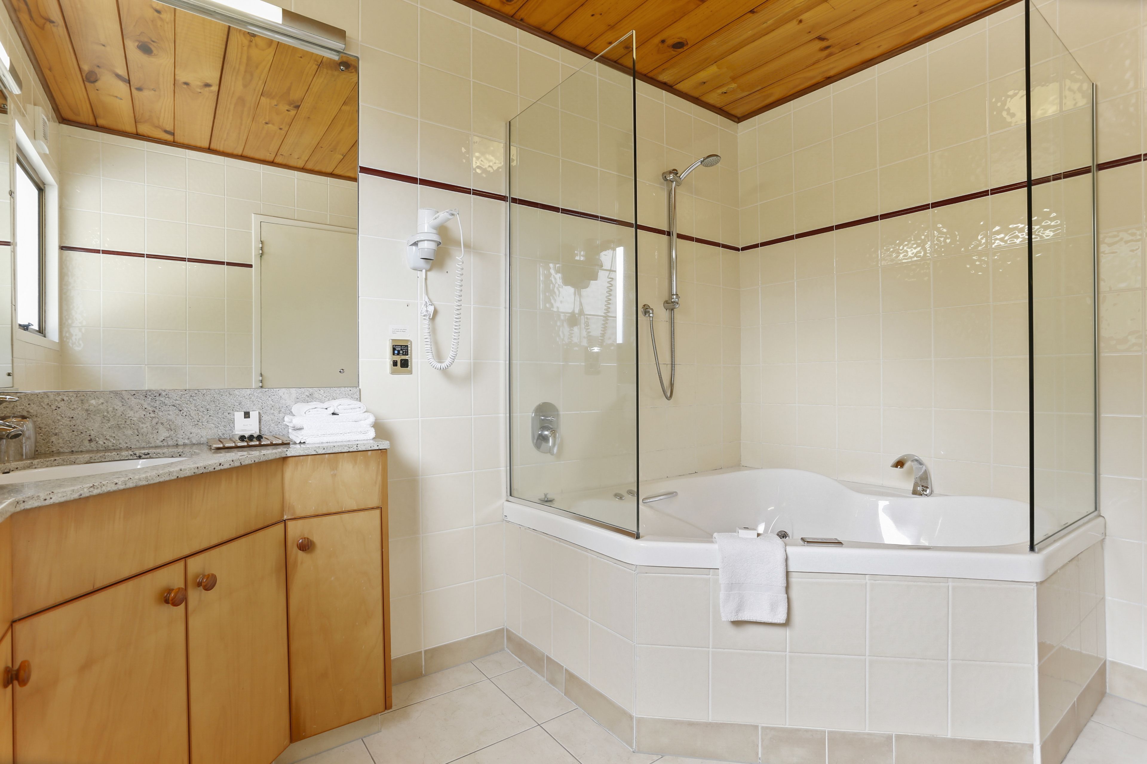 Waitakere Resort & Spa
