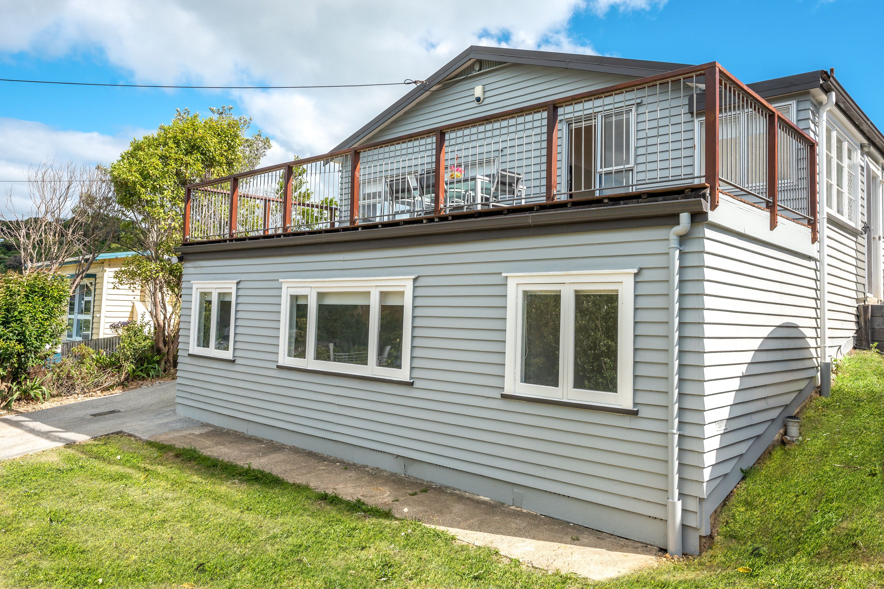 Moana Cottage