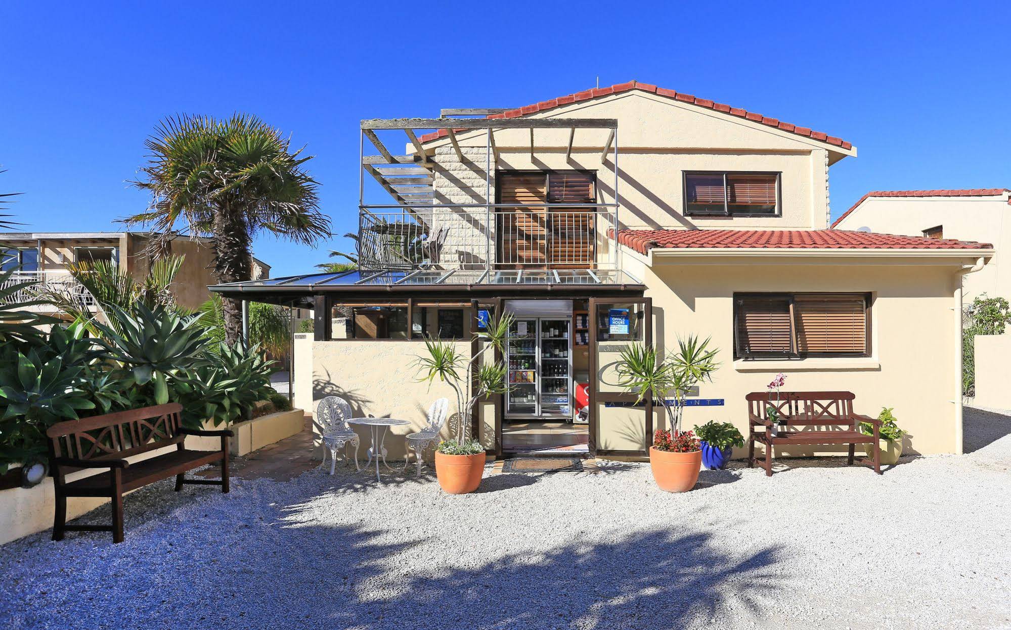 Onetangi Beach Apartments