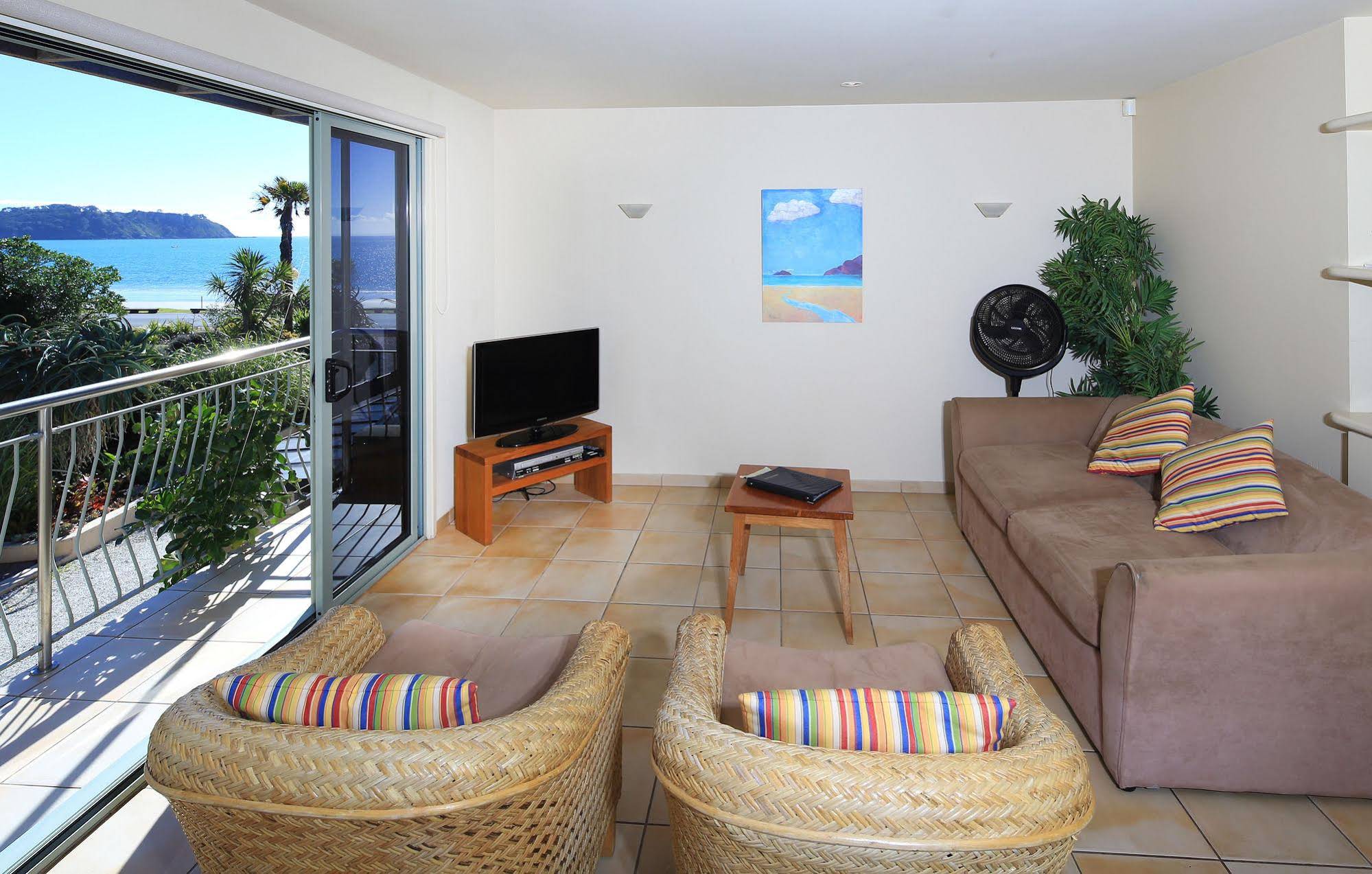 Onetangi Beach Apartments