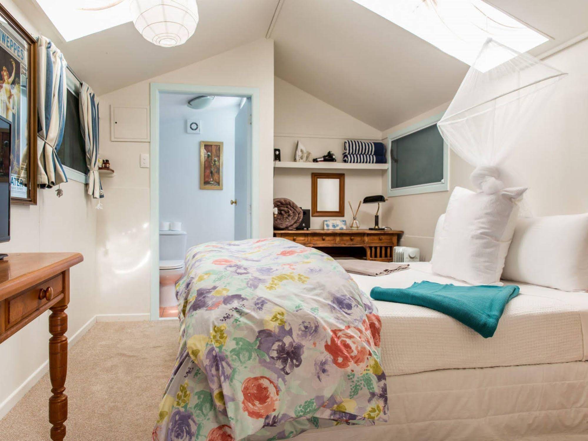 Palm Beach Bungalows