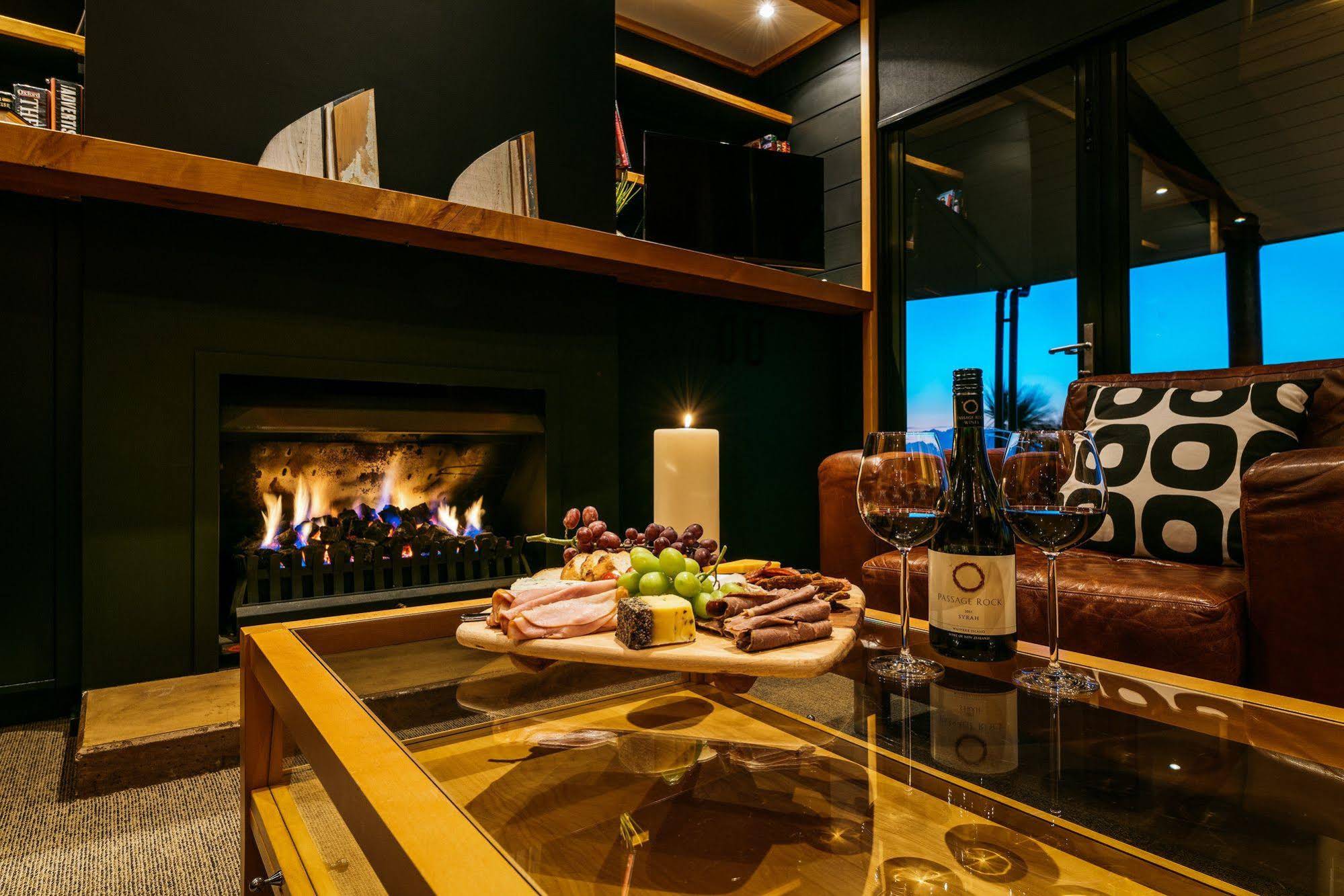 Te Whau Lodge