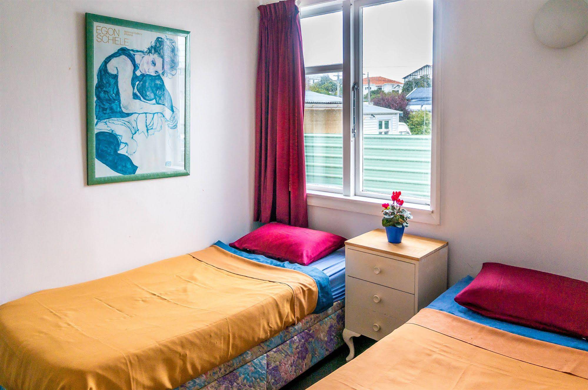 42b College House