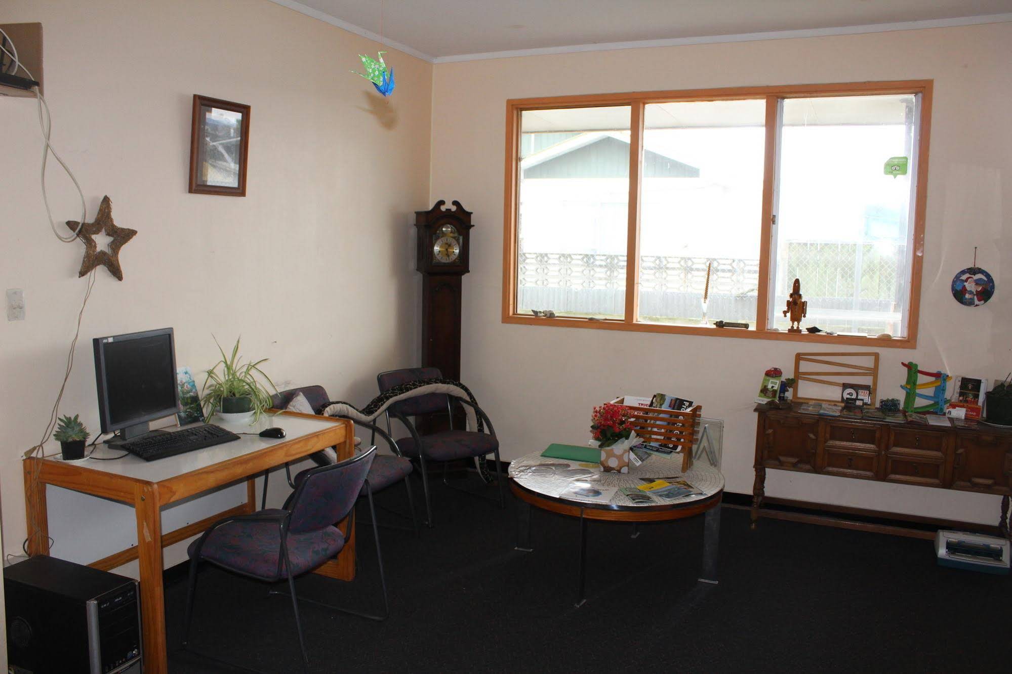 42b College House