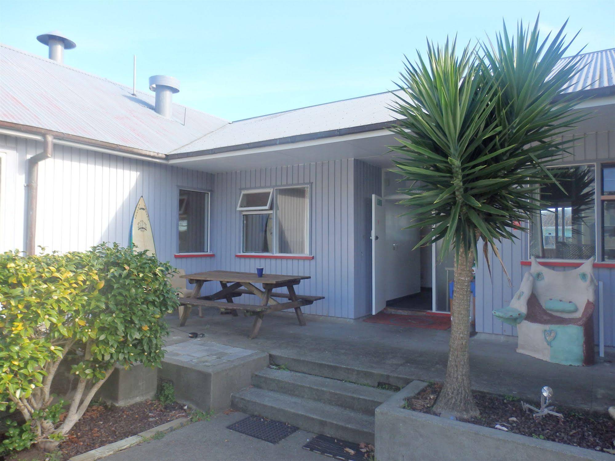 42b College House