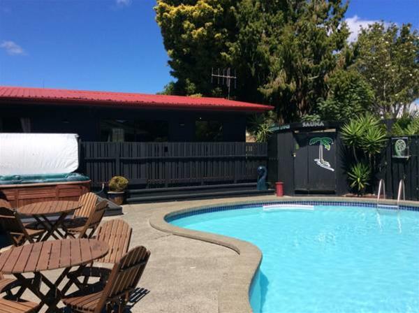 Anndion Lodge - Backpacker