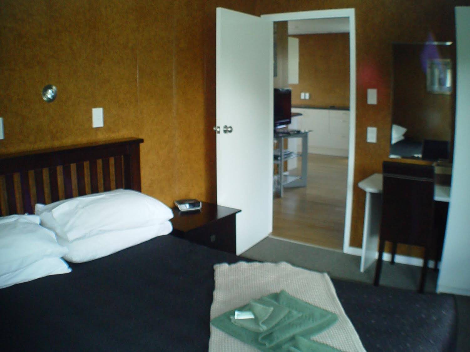 Whanganui River Top 10 Holiday Park