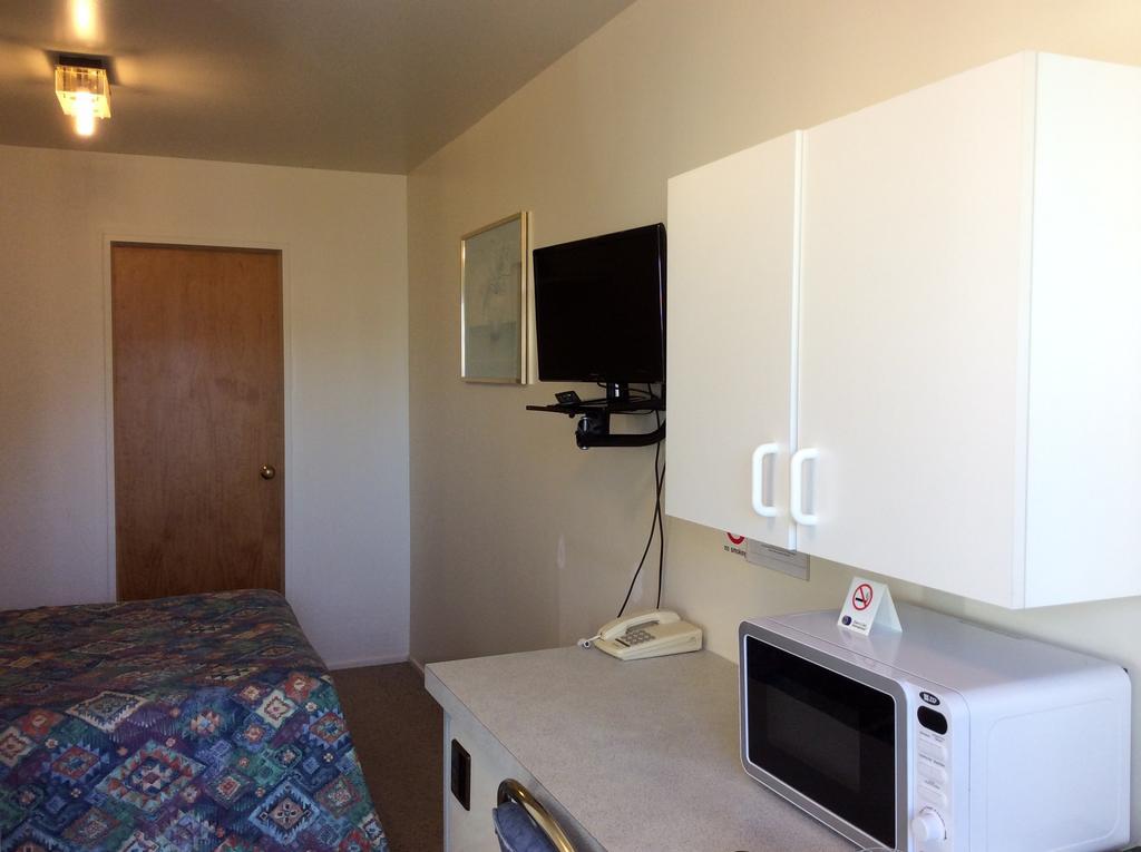 Adelaide Motel