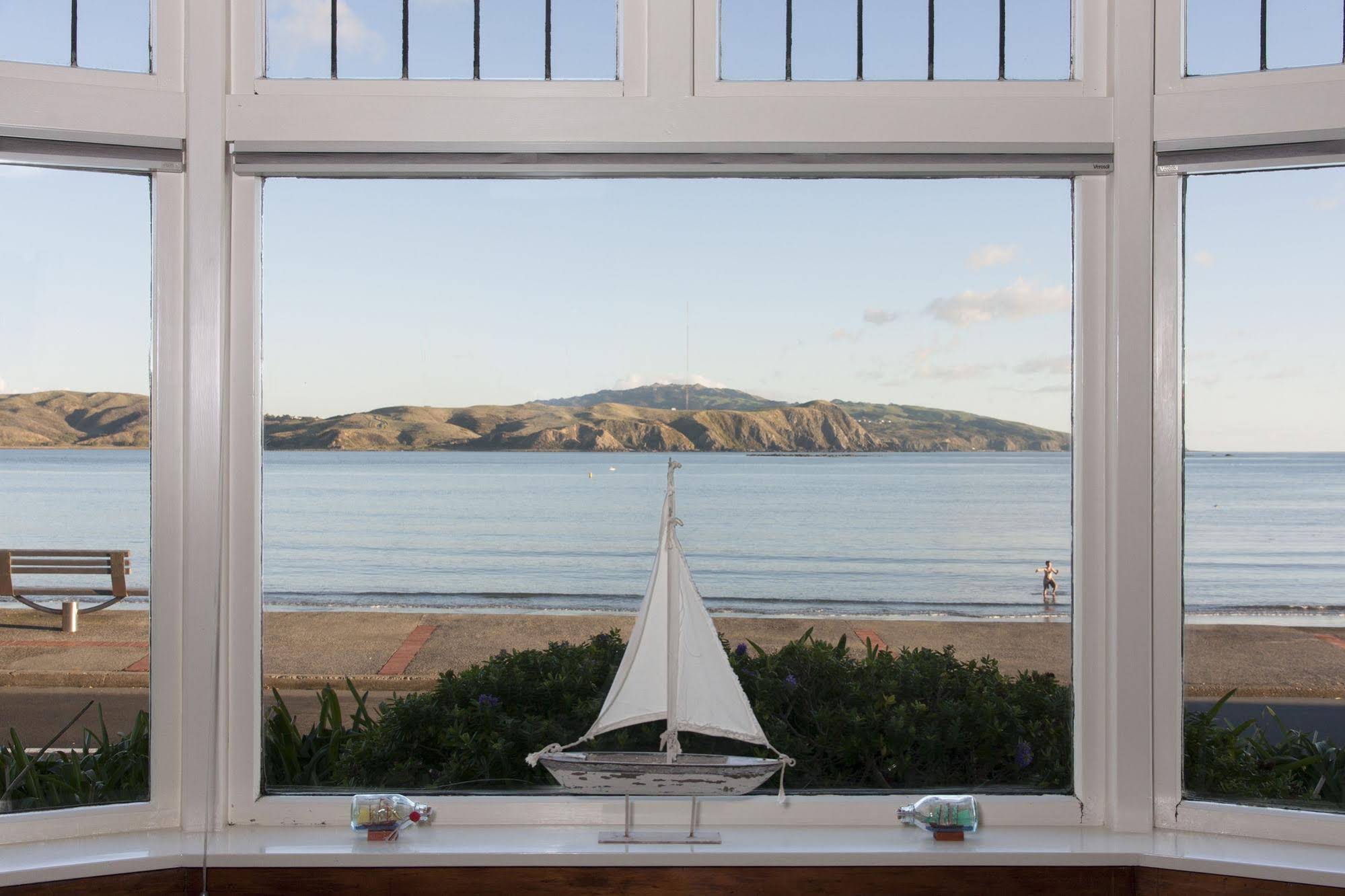 Moana Lodge