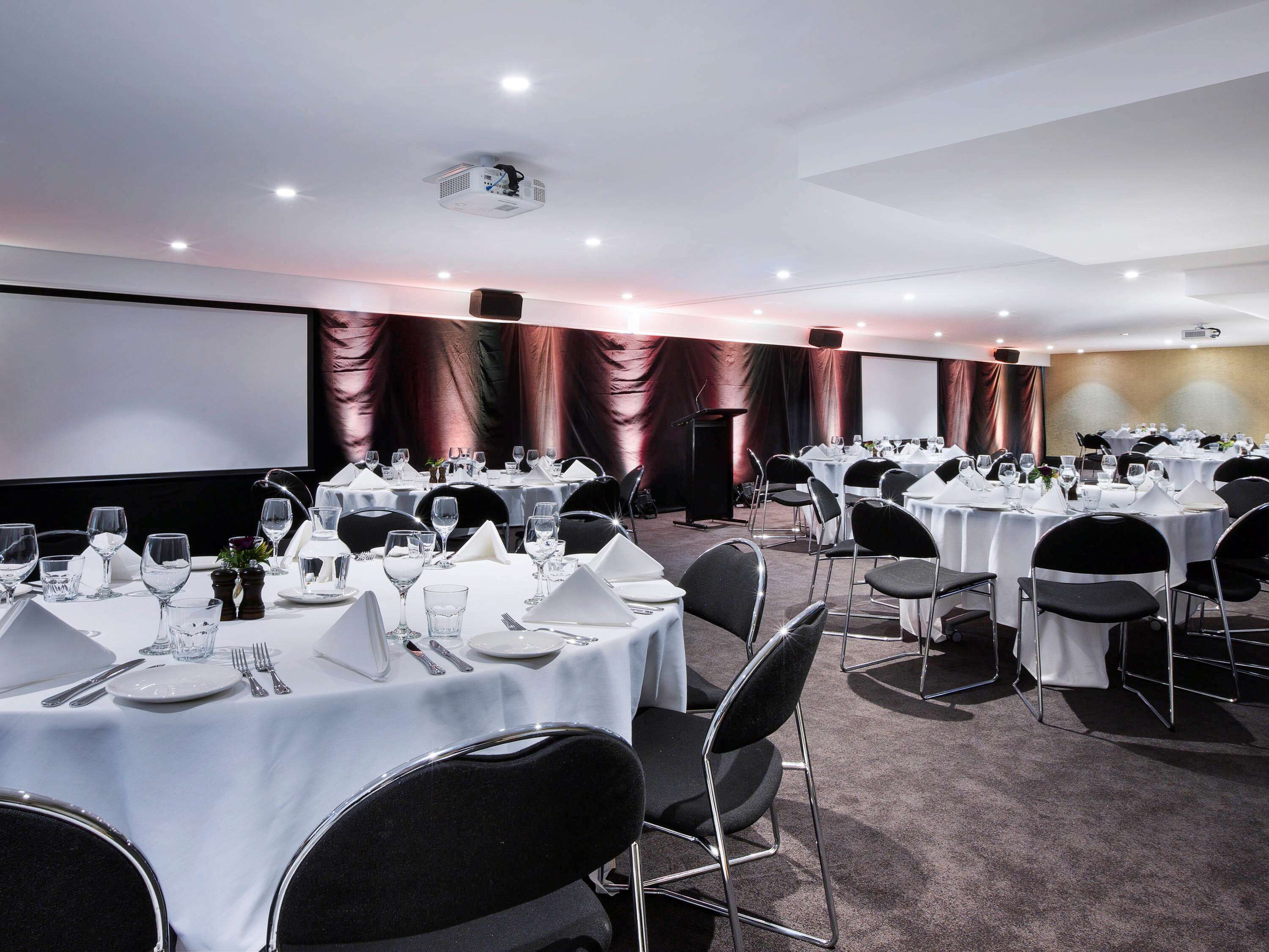 Mövenpick Hotel Wellington