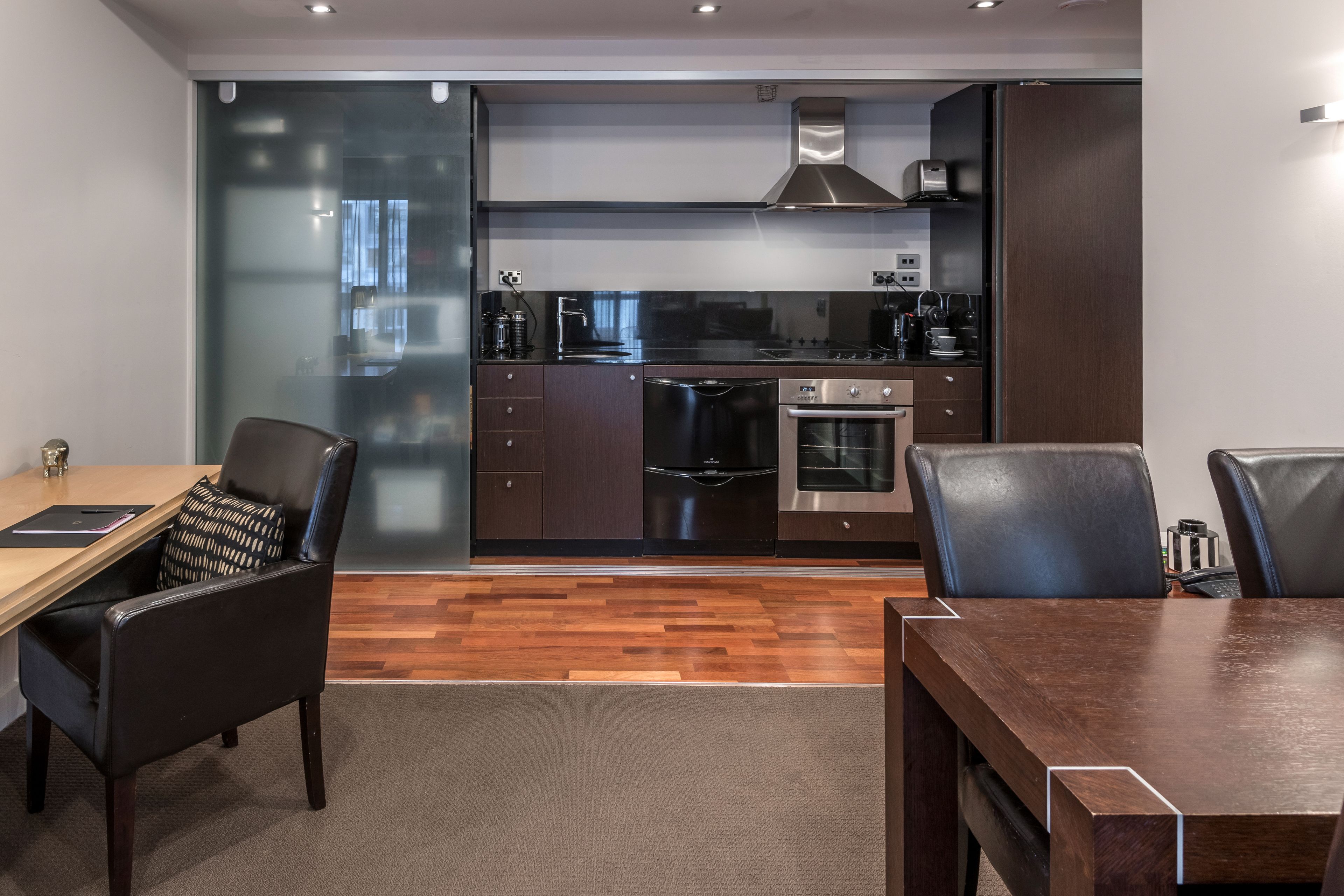 Museum Apartment Hotel Wellington