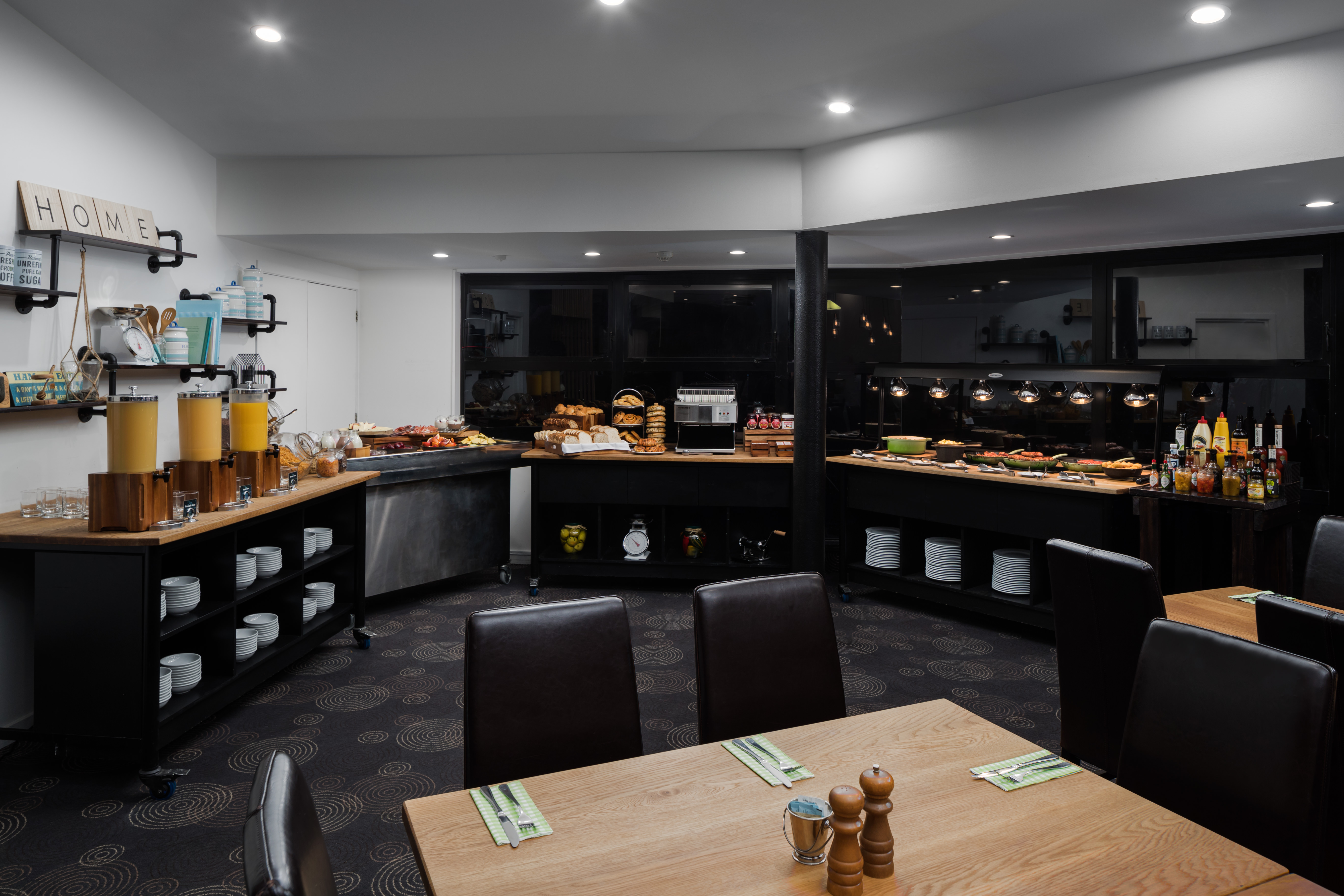 Atura Wellington