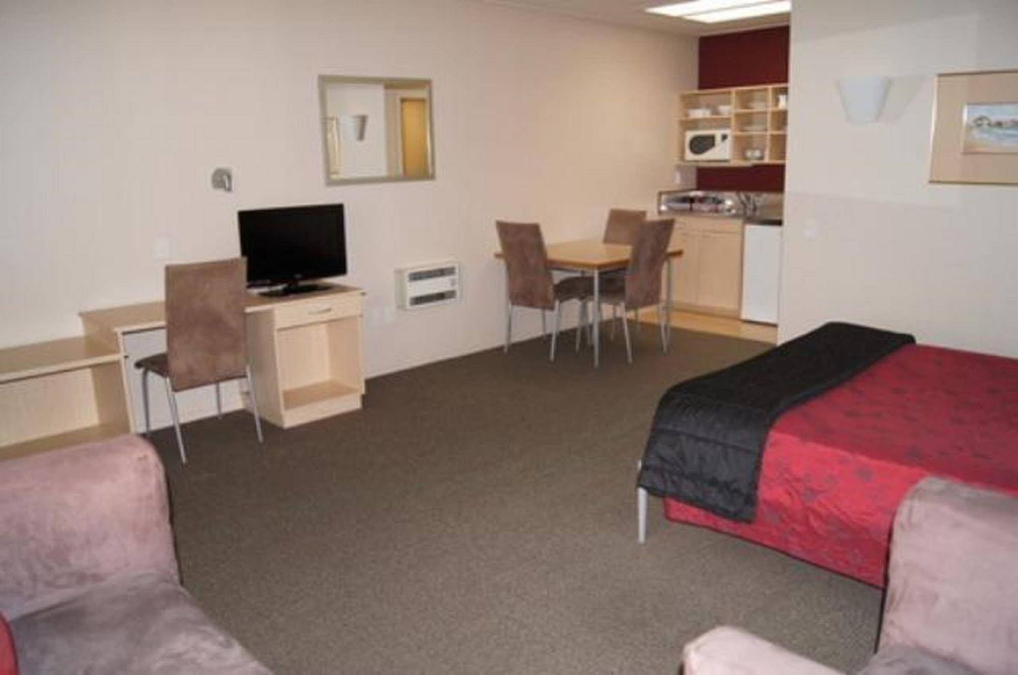 Victoria Court Motor Lodge