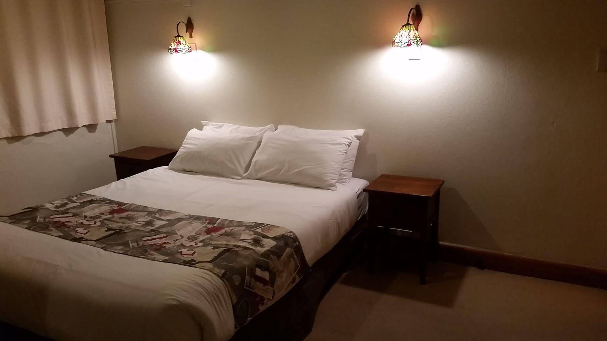 Whakatane Hotel