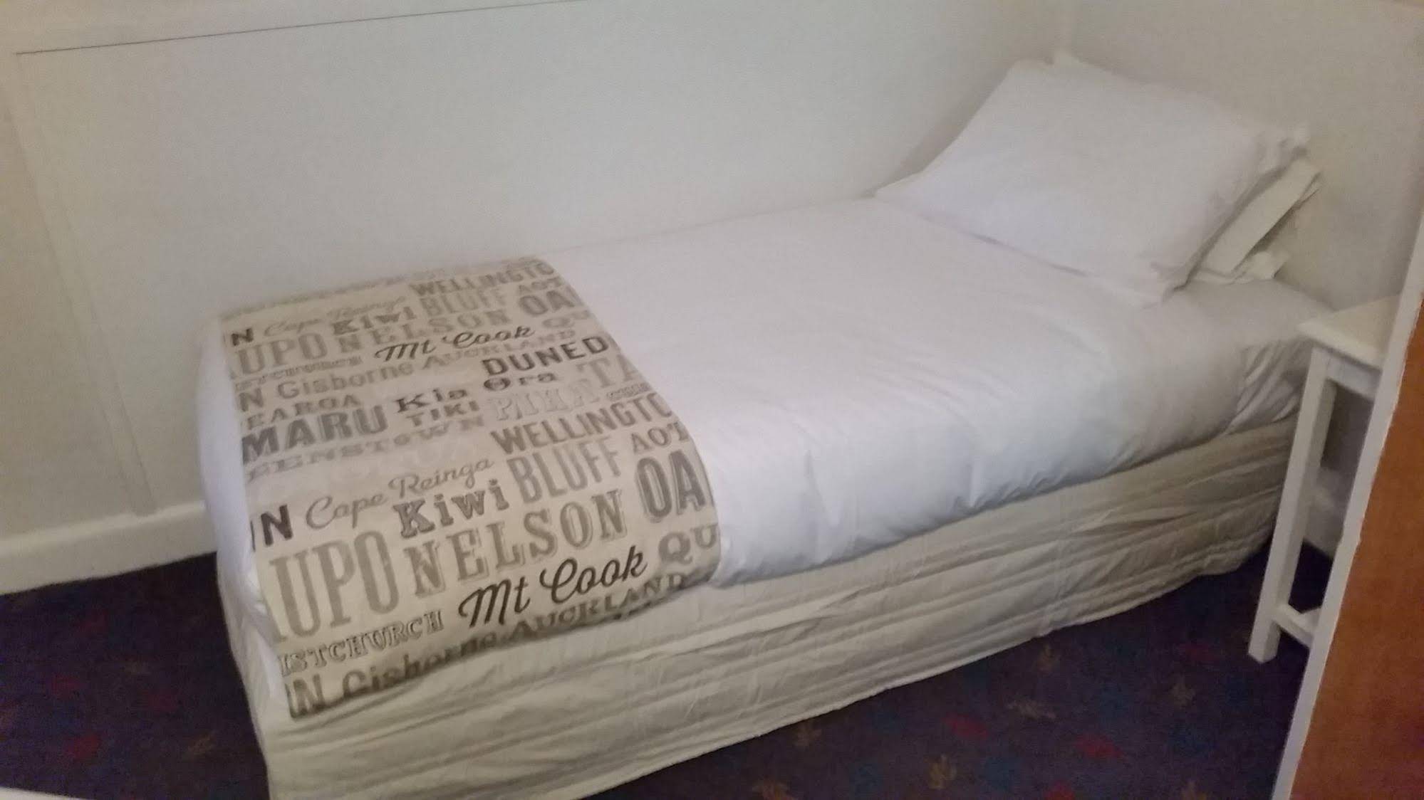 Whakatane Hotel
