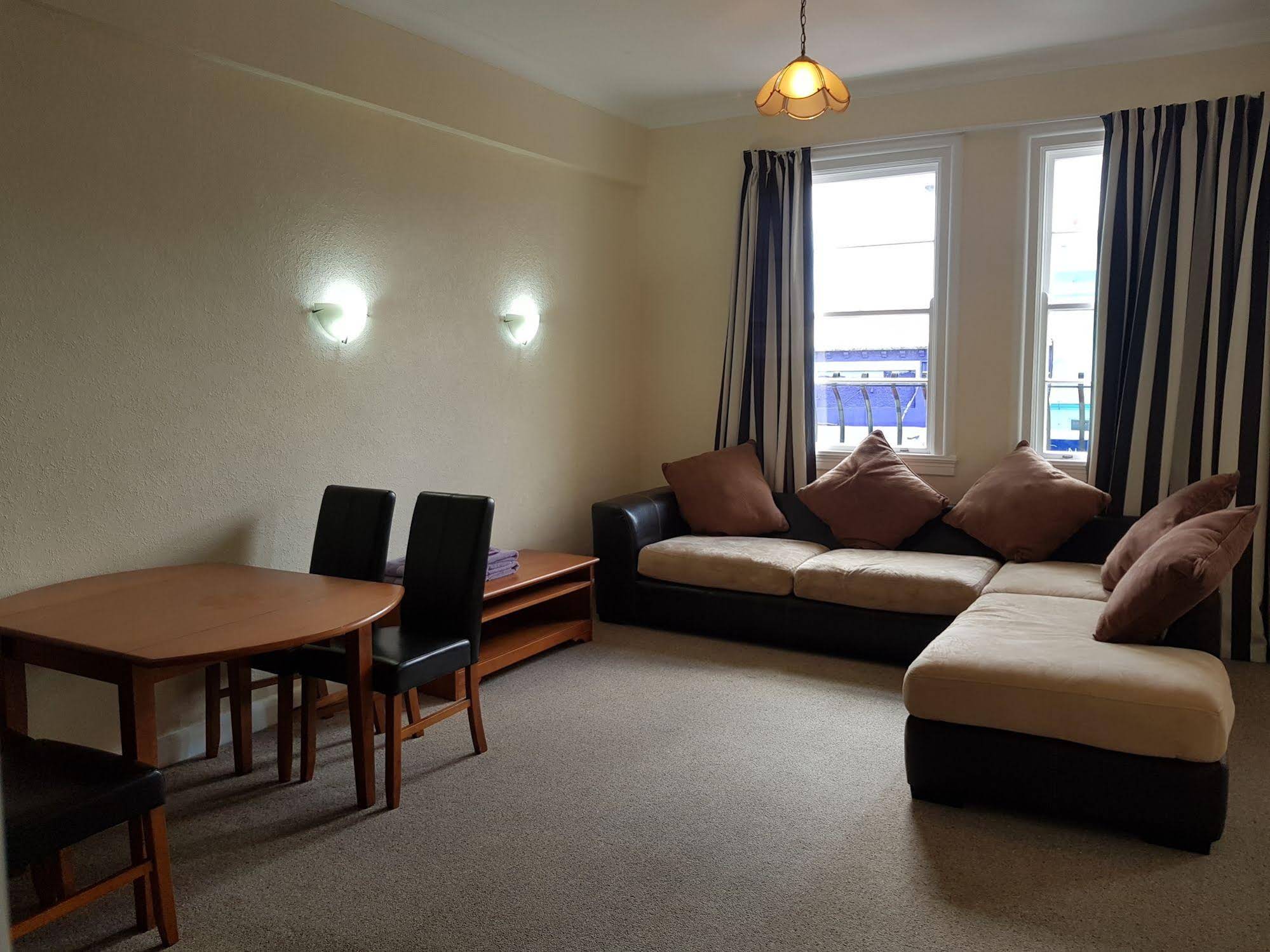 Whakatane Hotel