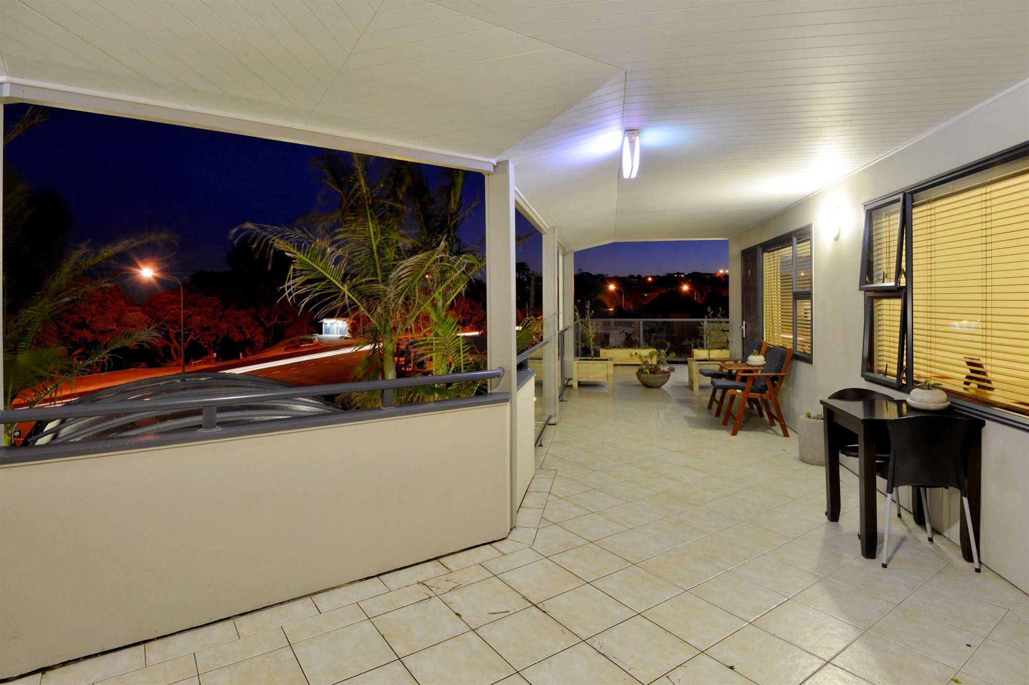 Whangaparaoa Lodge