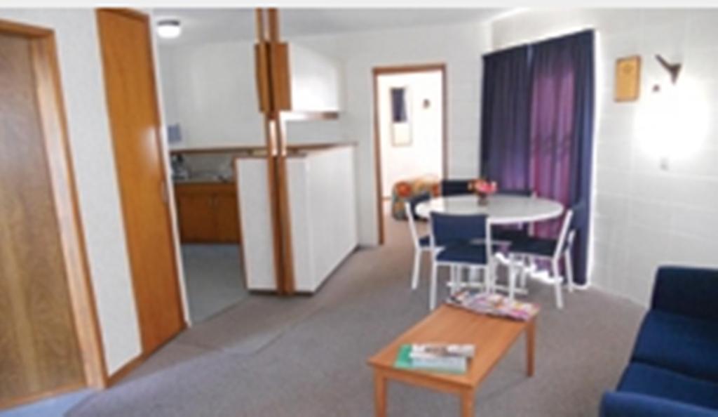 Motel Six