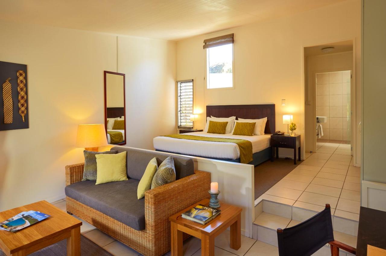 Awaroa Lodge