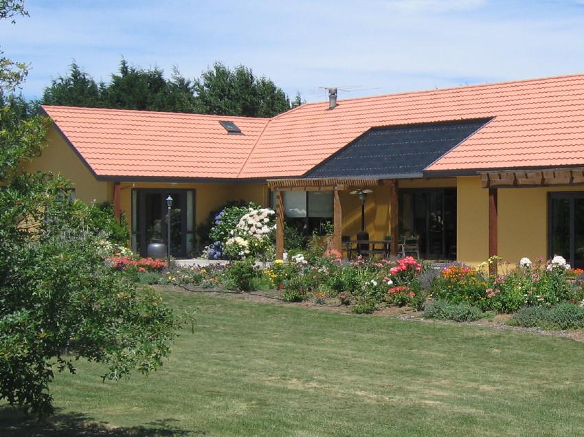 Riverstone Lodge