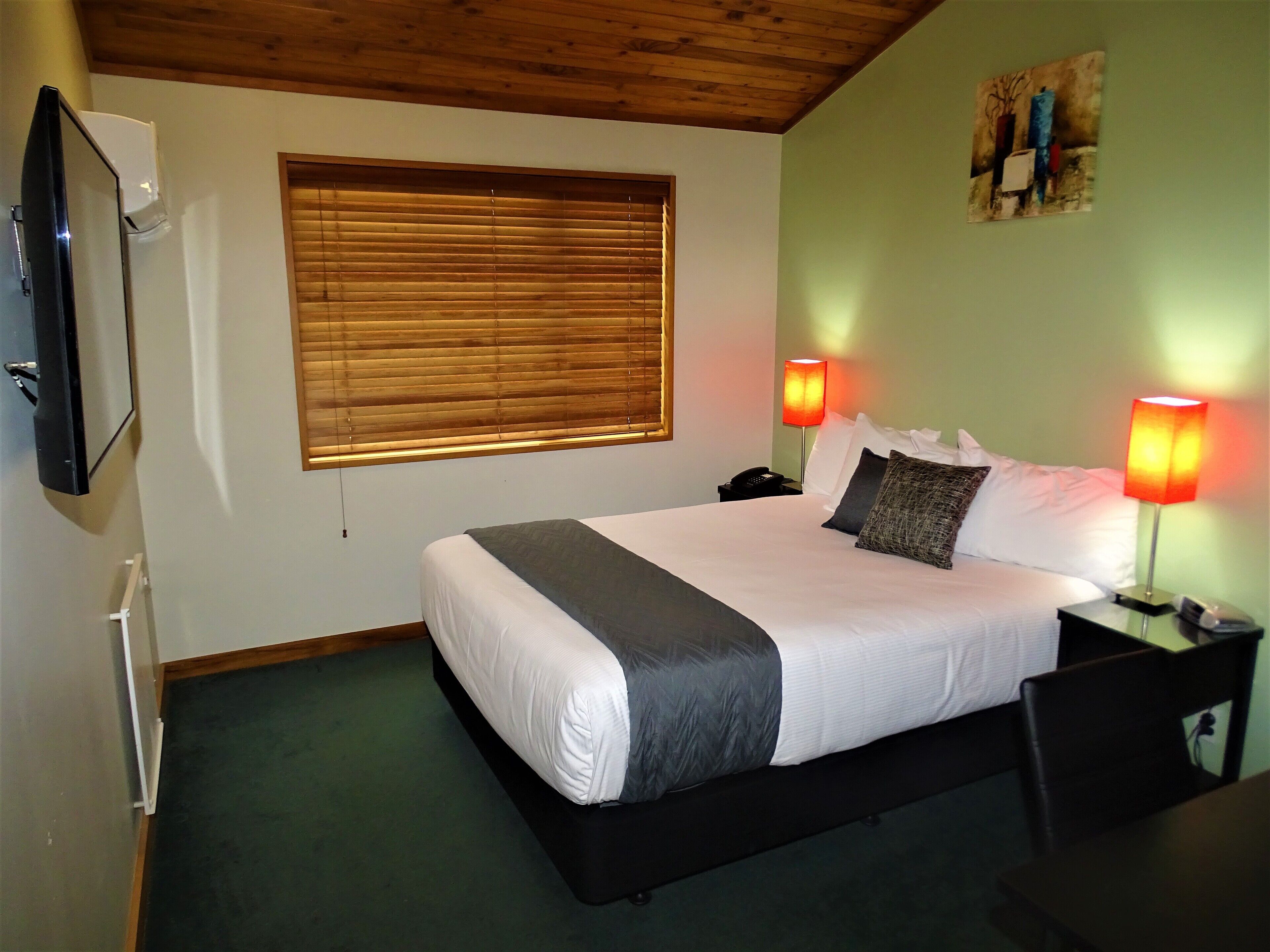 The Marlborough Riverside Hotel