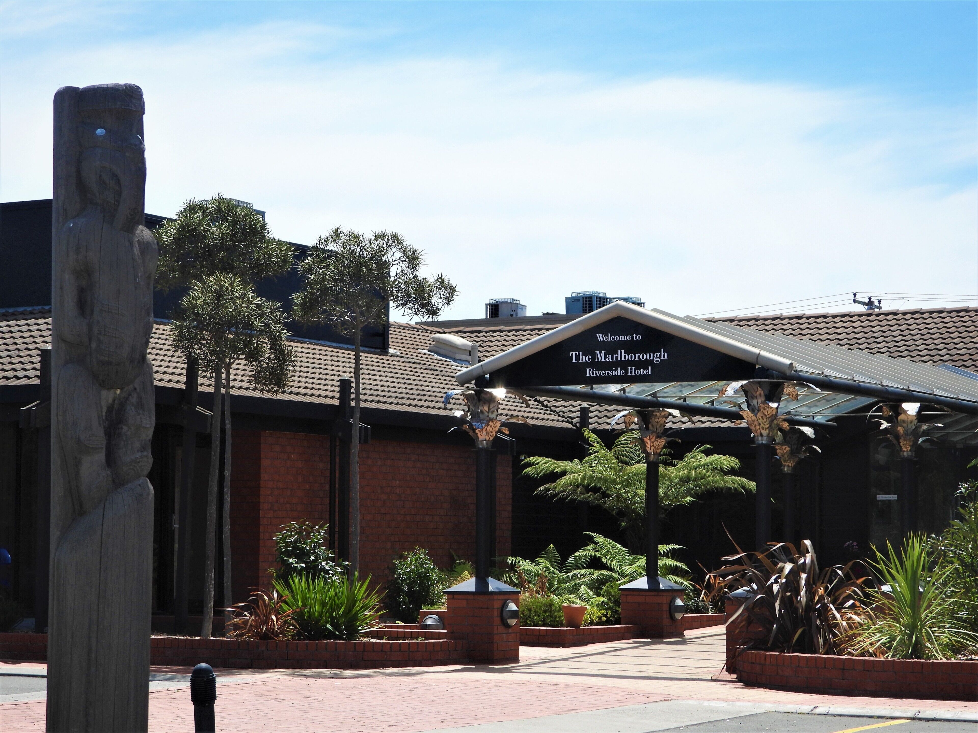 The Marlborough Riverside Hotel