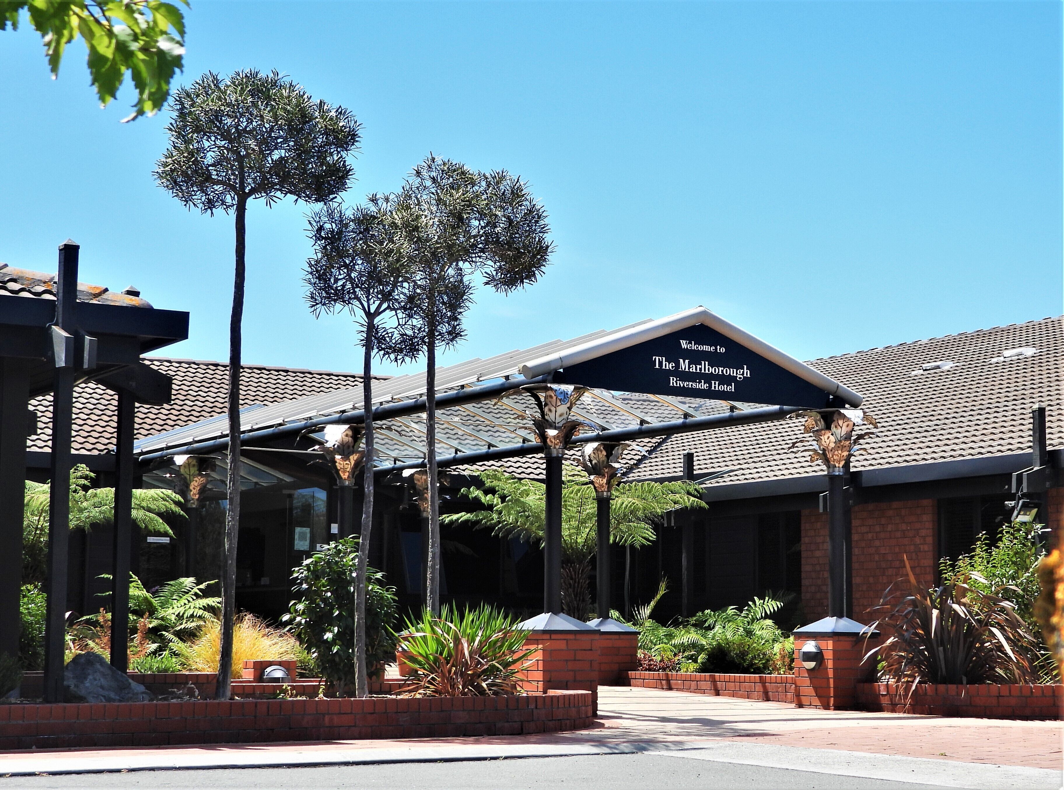 The Marlborough Riverside Hotel