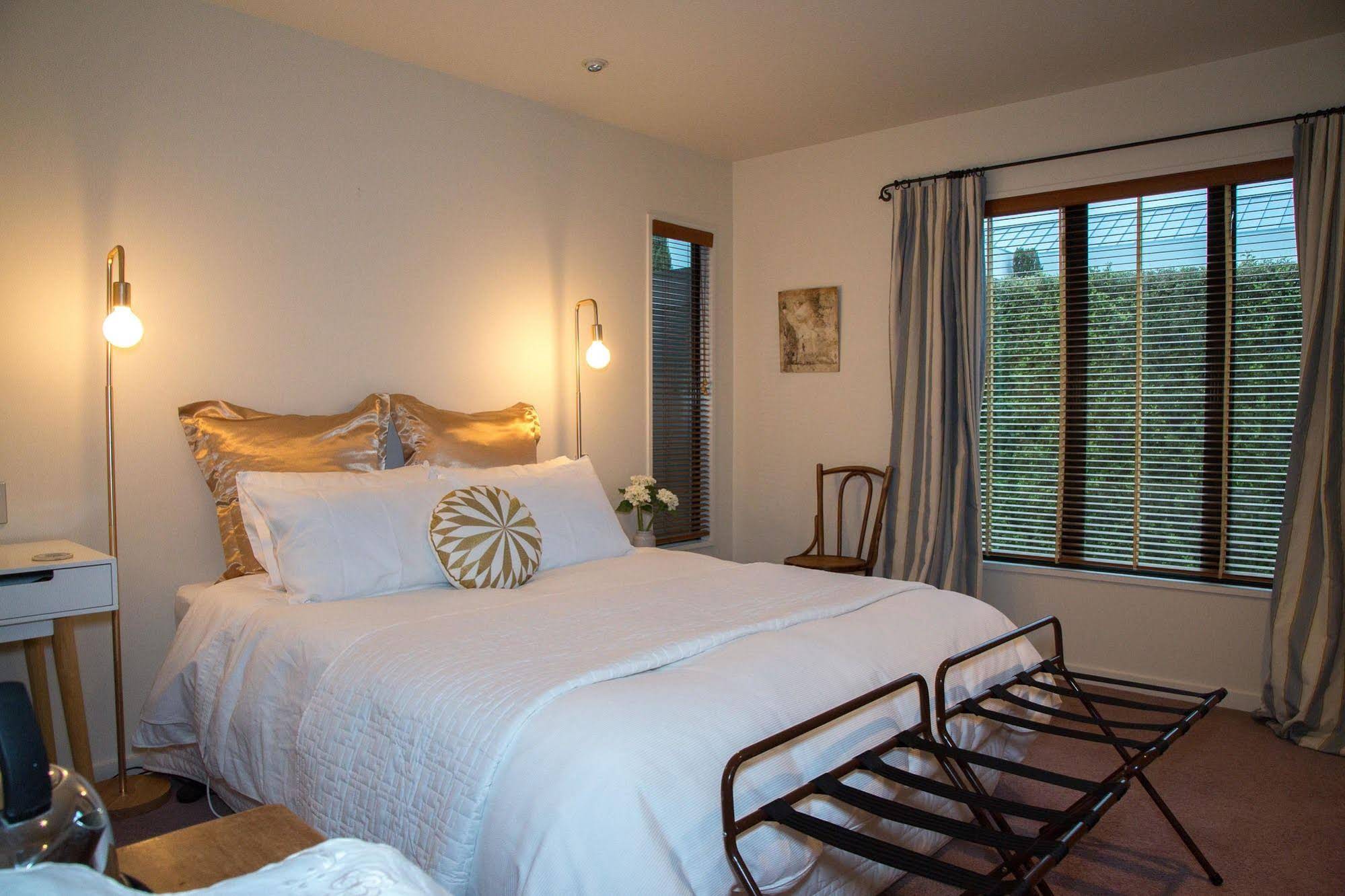 40 Thornycroft Street Bed & Breakfast