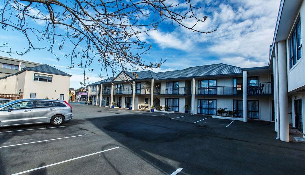 Annabelle Court Motel
