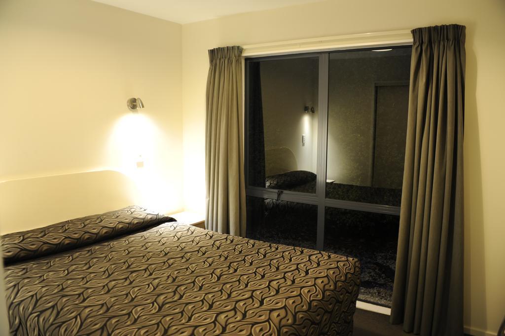 Annabelle Court Motel