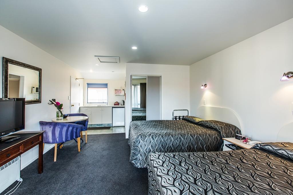Annabelle Court Motel