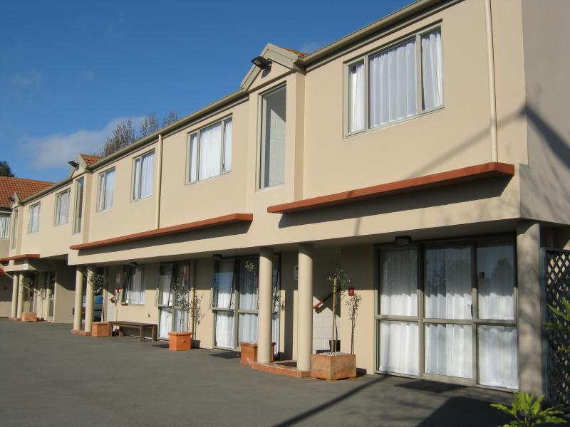 Arena Motel
