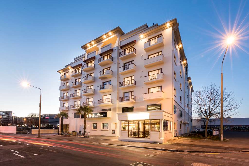Fino Hotel & Suites