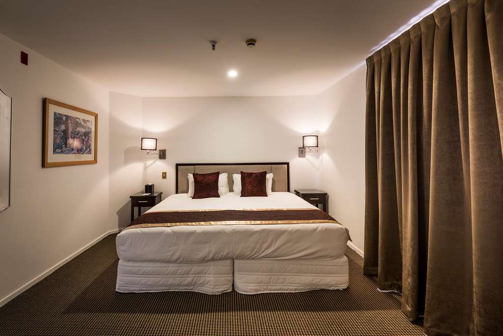 Fino Hotel & Suites