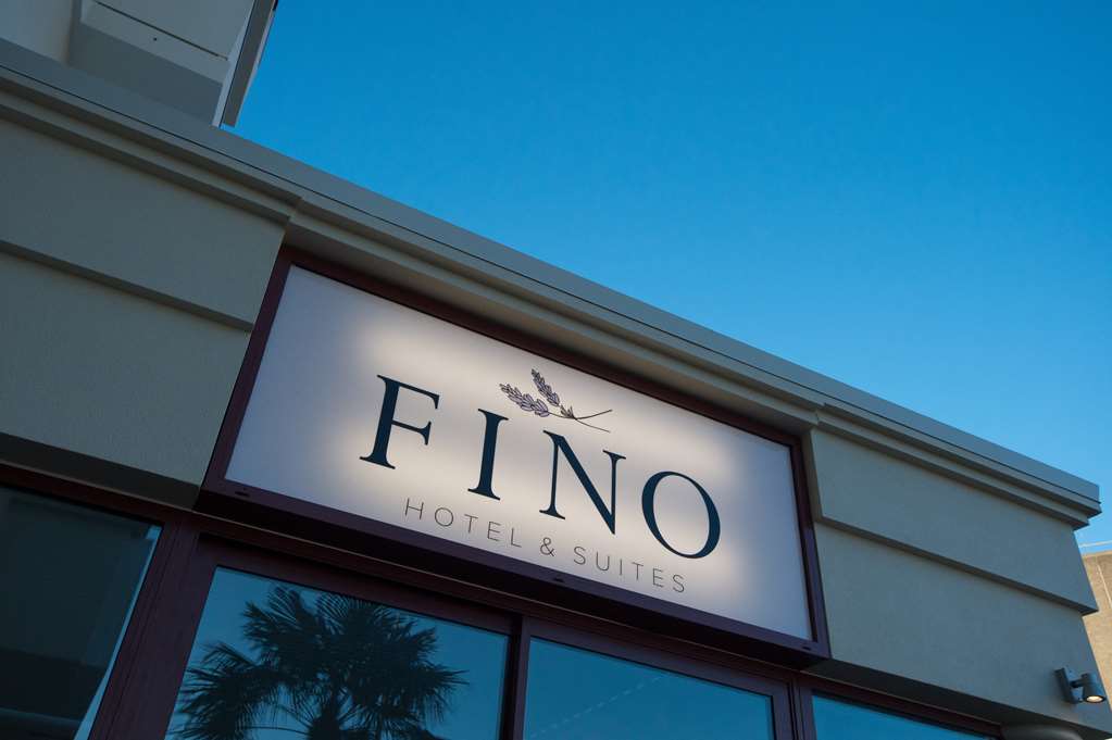 Fino Hotel & Suites