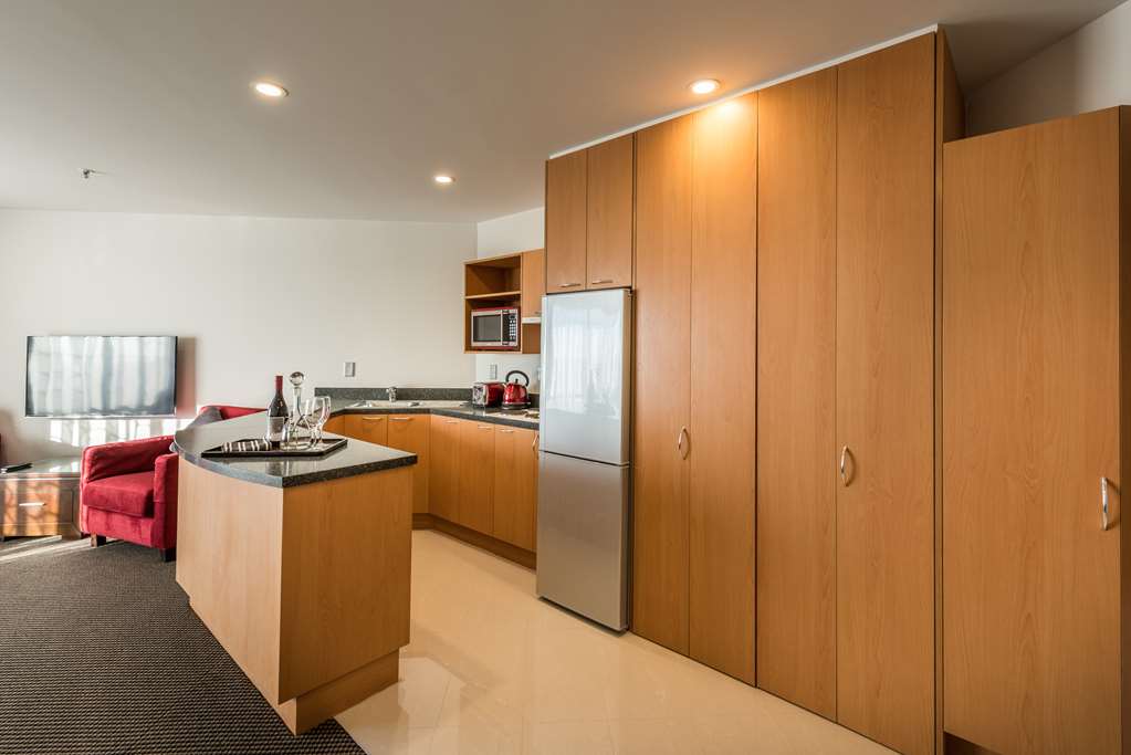 Fino Hotel & Suites