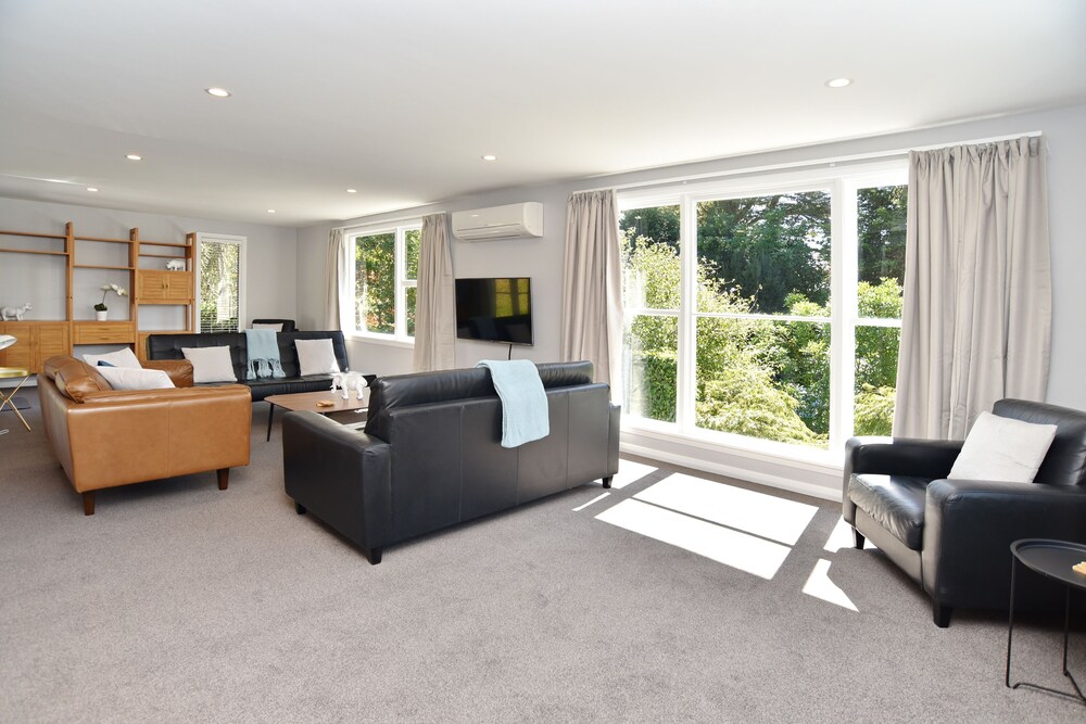 Brook Haven Christchurch Holiday Homes