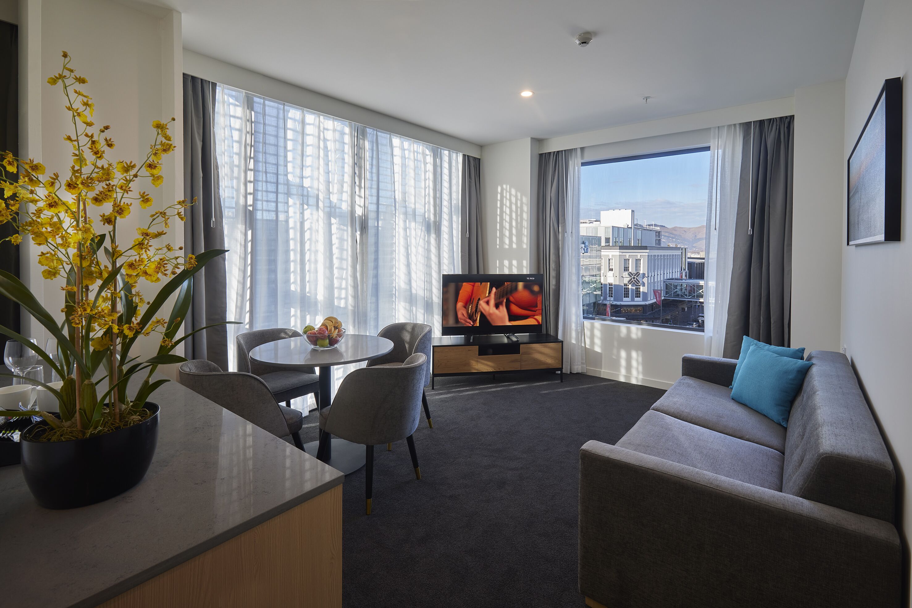 Christchurch City Hotel