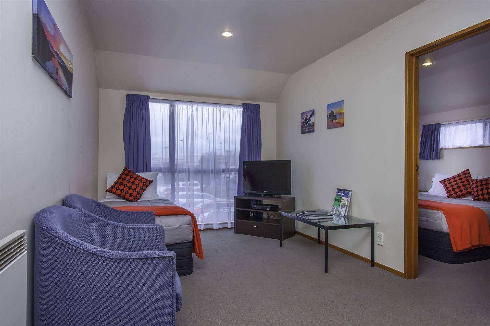 Deans Bush Motel
