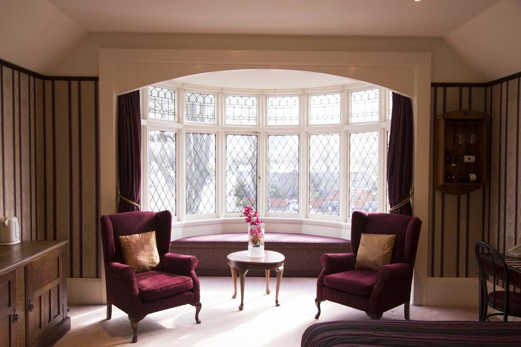 Eliza's Manor On Bealey