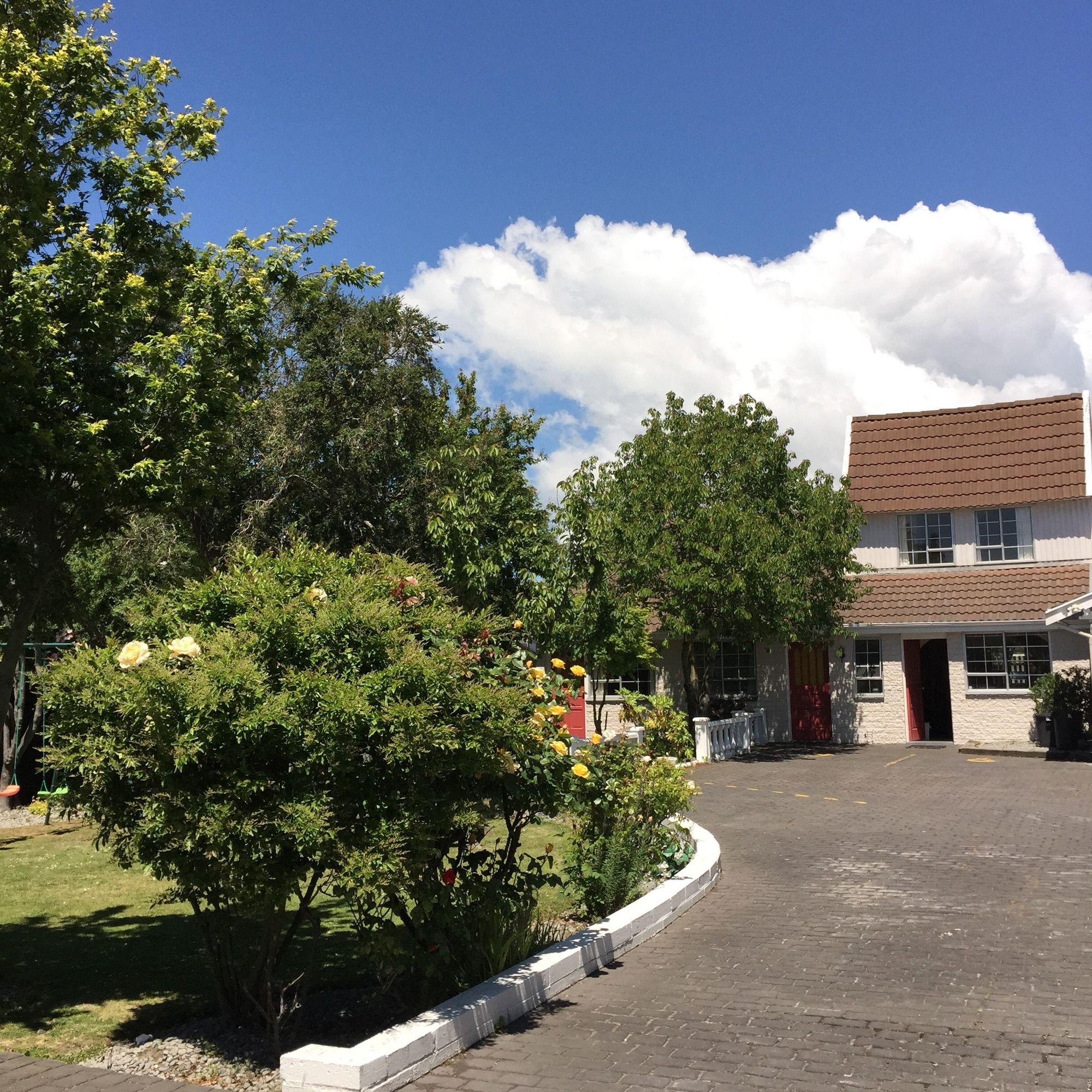 Ferry Motel