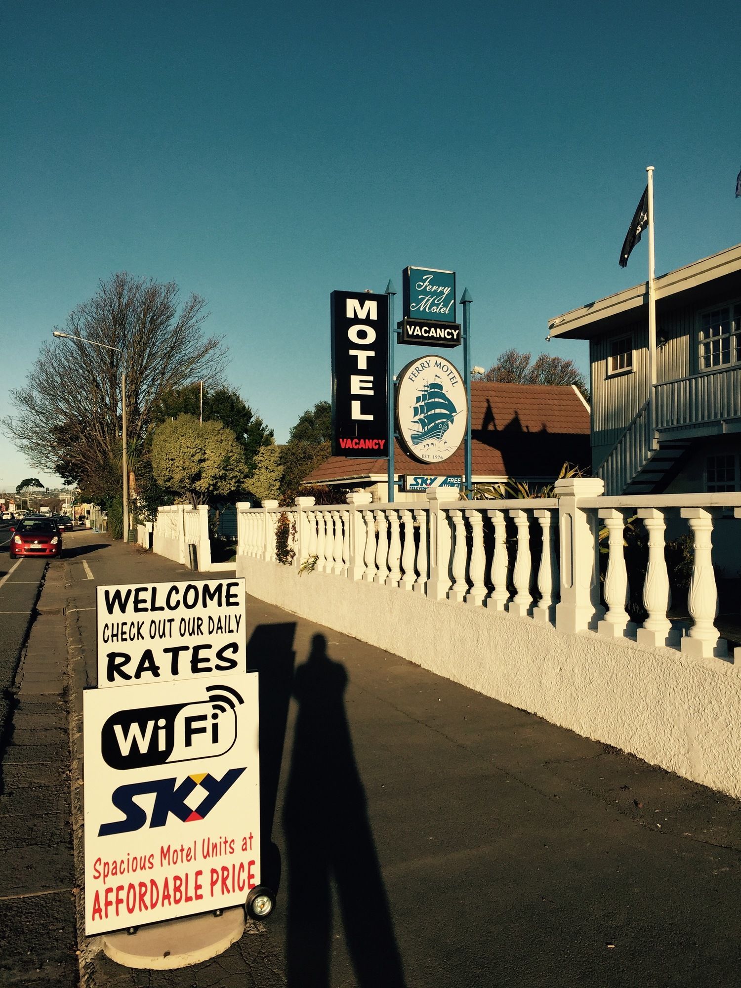 Ferry Motel