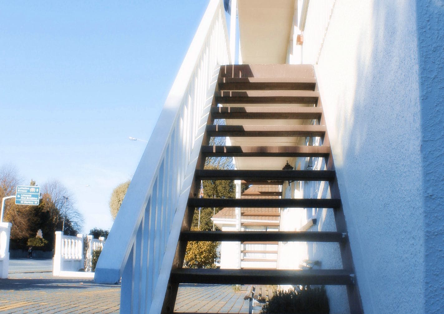 Ferry Motel