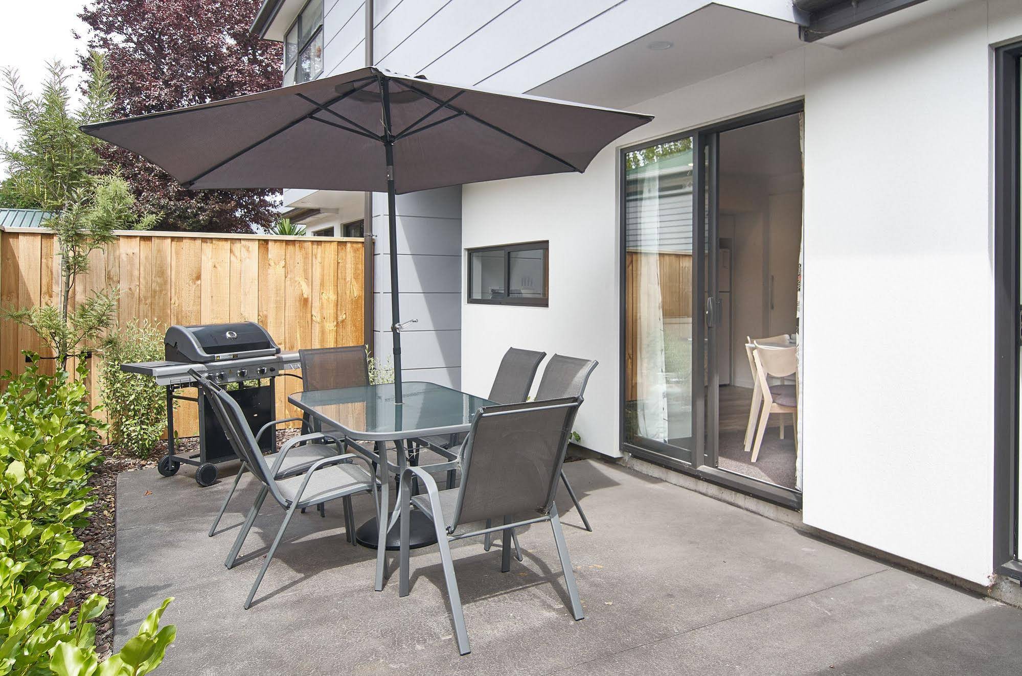 Hutcheson Street Villa