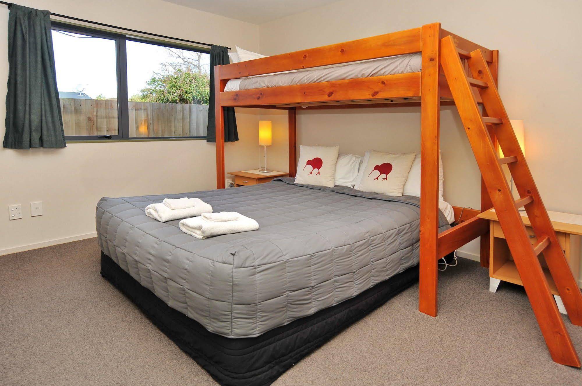 Kea Lodge - Christchurch Holiday Homes