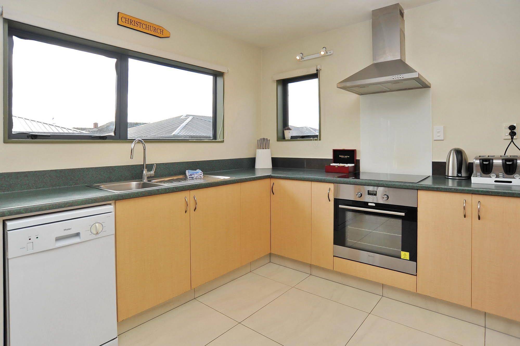 Kea Lodge - Christchurch Holiday Homes