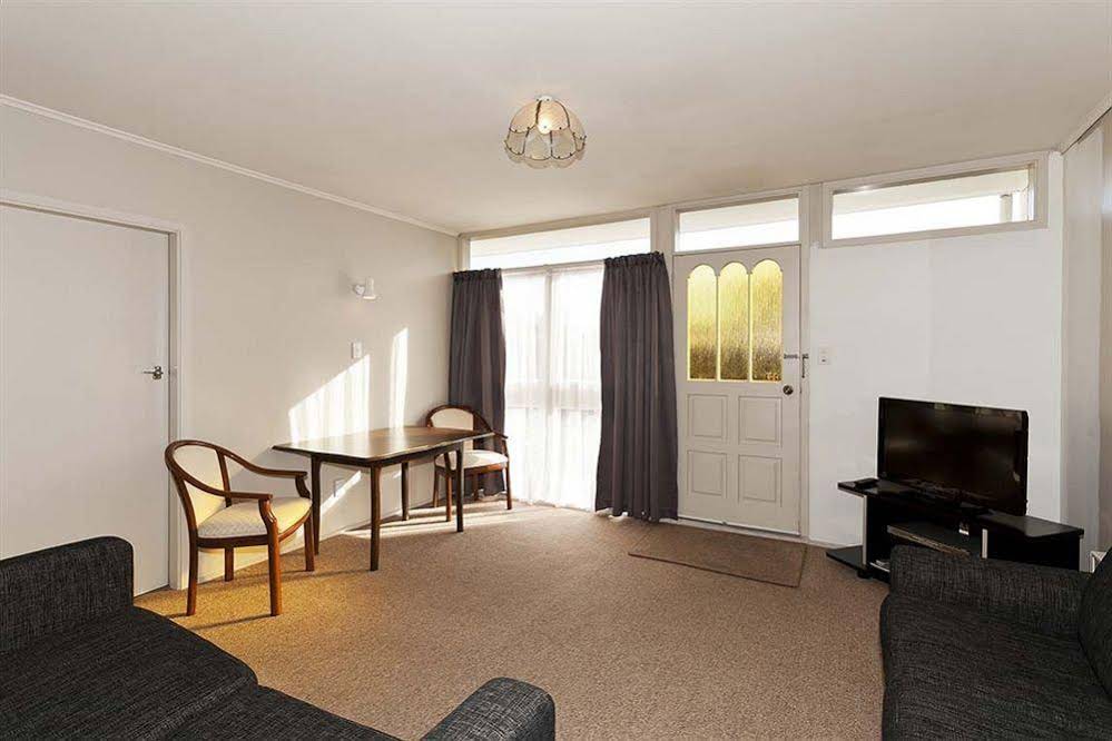 Merivale Court Motel