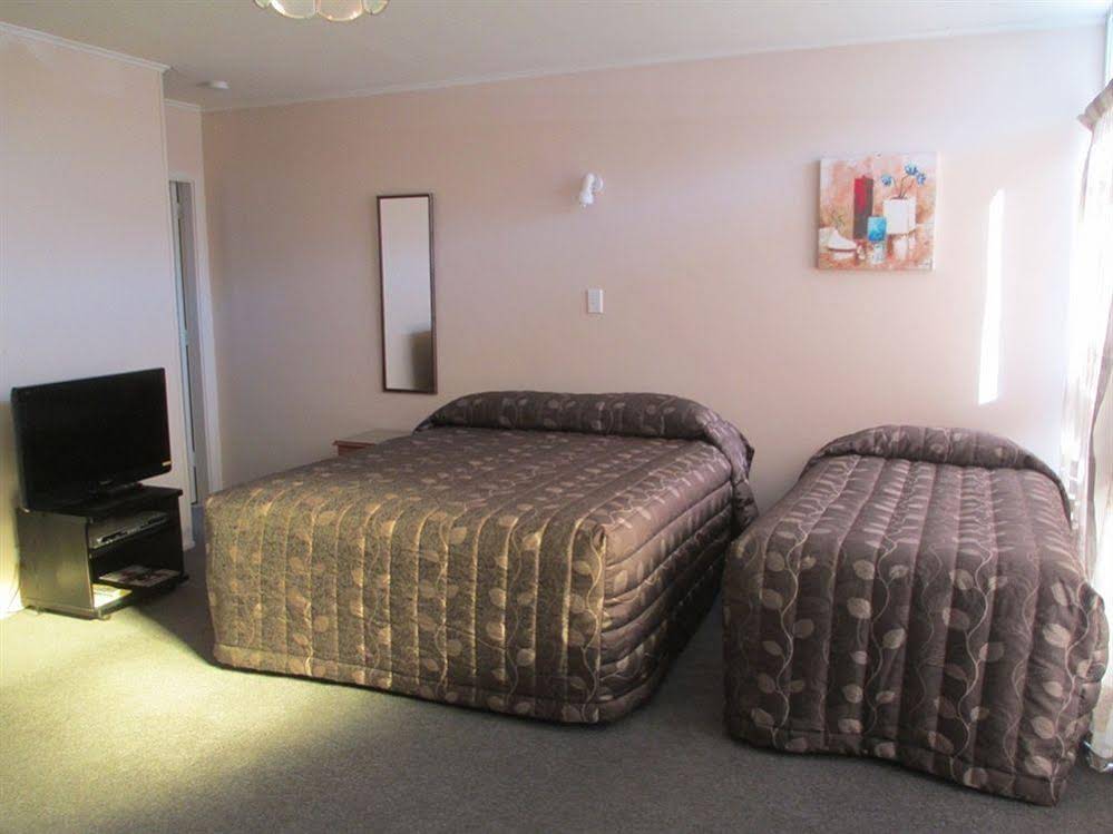 Merivale Court Motel